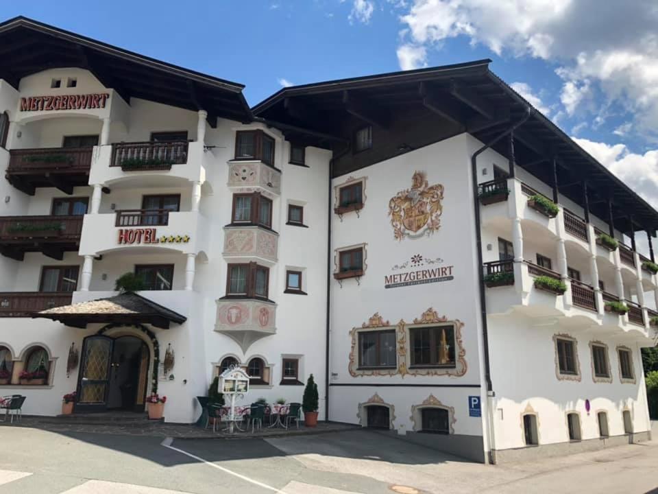 Hotel Metzgerwirt Кірхберг Екстер'єр фото